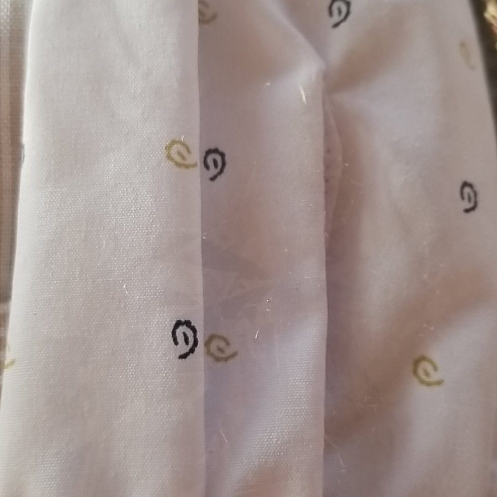 Suit - Picture 4 of 8